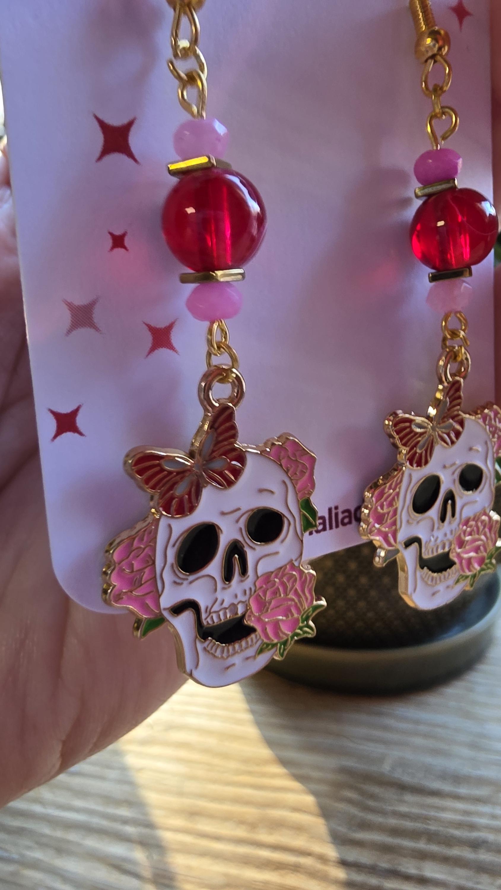 Skull Earrings with Floral Accents – Goth Botanical Witch Earrings, Hypoallergenic Statement Jewelry, Gift for Alternative Fashion Fans